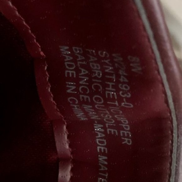 SEXY US  women's Ashley Stewart's KNEE HIGH 8W WIDE burgundy animal print boots - Picture 6 of 15